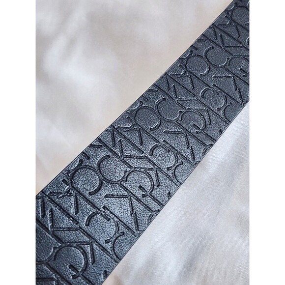 Calvin Klein Womens Black Embossed Logo Belt Silver Buckle Faux Leather Sz Small - Picture 8 of 15